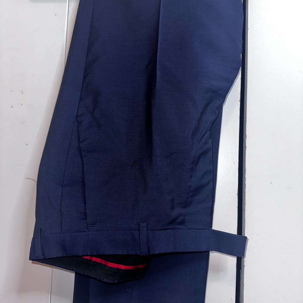 Hugo Boss Suit - Picture 2 of 7
